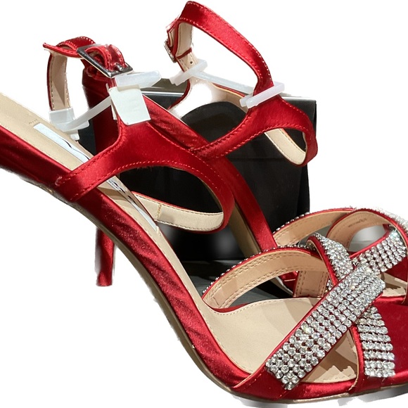 New in box women’s Nina size 9 1/2. - Picture 3 of 5